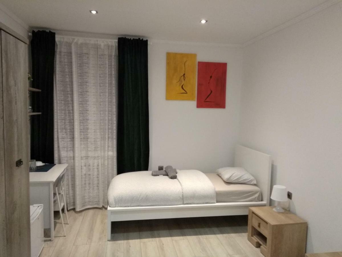 Modern&Cozy Rooms 波兹南 外观 照片